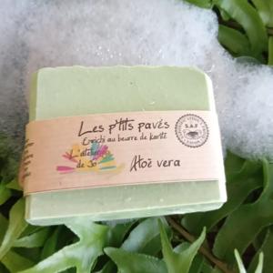 Savons pavés ALOE VERA, aide rougeurs et acné